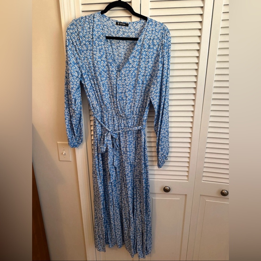 Long Long Sleeve Blue Floral Wrap Dress with button closure Large